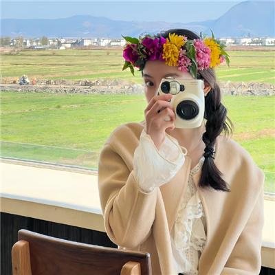 爱在心里口难开